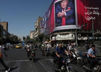 Wall St markets plunge as Trump torches Iran plea for peace