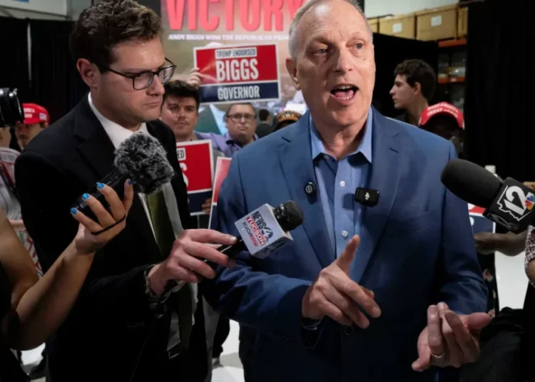 Accused hate group leader cozy with ‘kill the gays’ activists sent cash to GOP congressman