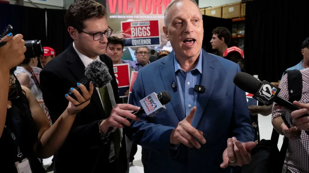 Accused hate group leader cozy with ‘kill the gays’ activists sent cash to GOP congressman