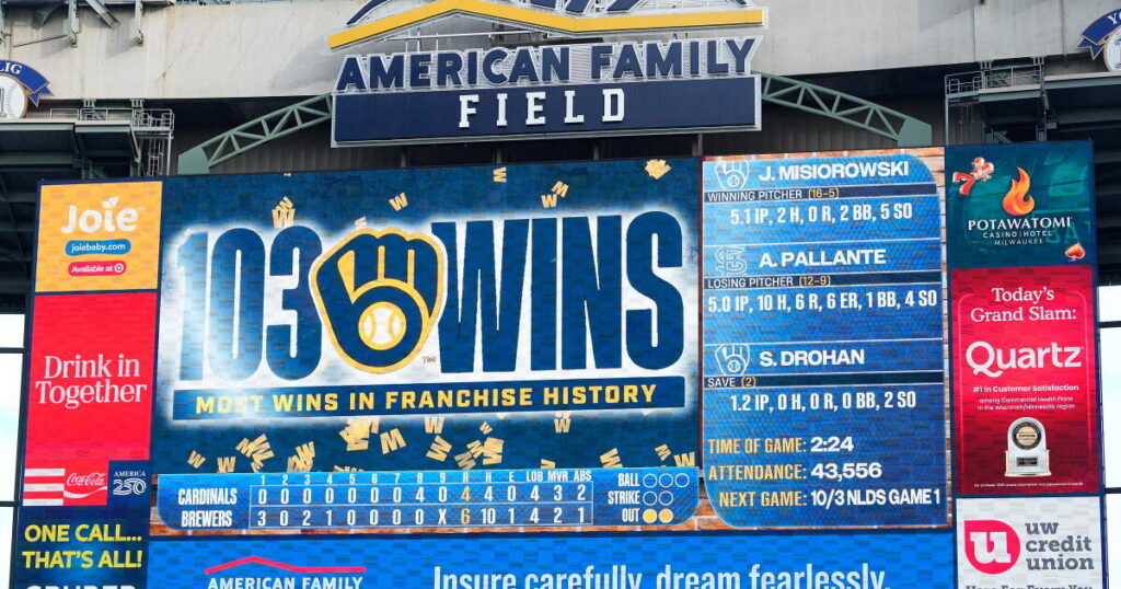How the playoffs might impact the lockout, and … unfair to the Yankees? What?