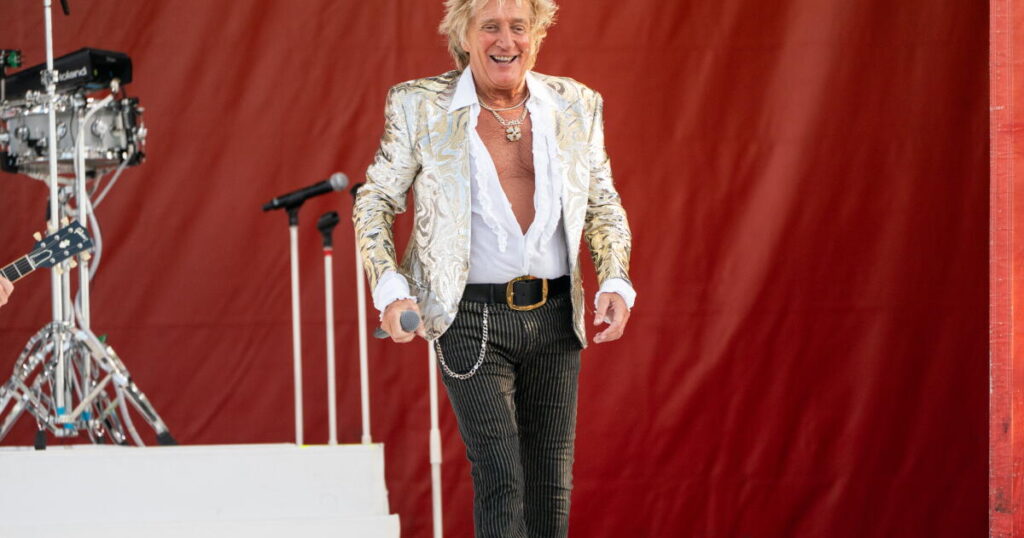 Rod Stewart says he’s ‘not retiring’ but announces his ‘last tour ever, ever, ever’