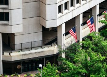 Embarrassing Breach at F.B.I. Fuels Fears of Harm to Its Employees