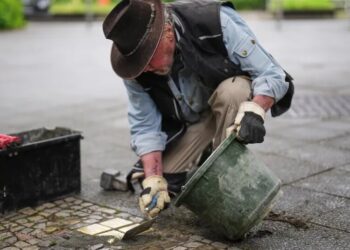 German Town Votes to Stop Adding Memorials Outside Homes of Slain Jews