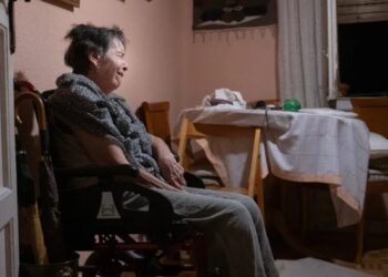 Evicted Woman Set to Return Home as Spain Plans Fixes to Housing Crisis