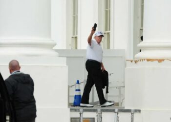 Trump’s baffling prediction immediately blows up in his face: ‘Out of touch’