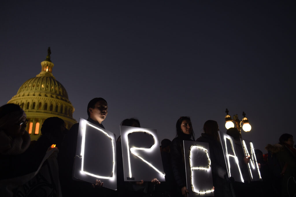 Republicans and Democrats can agree on ‘dreamers.’ Just look at Texas.