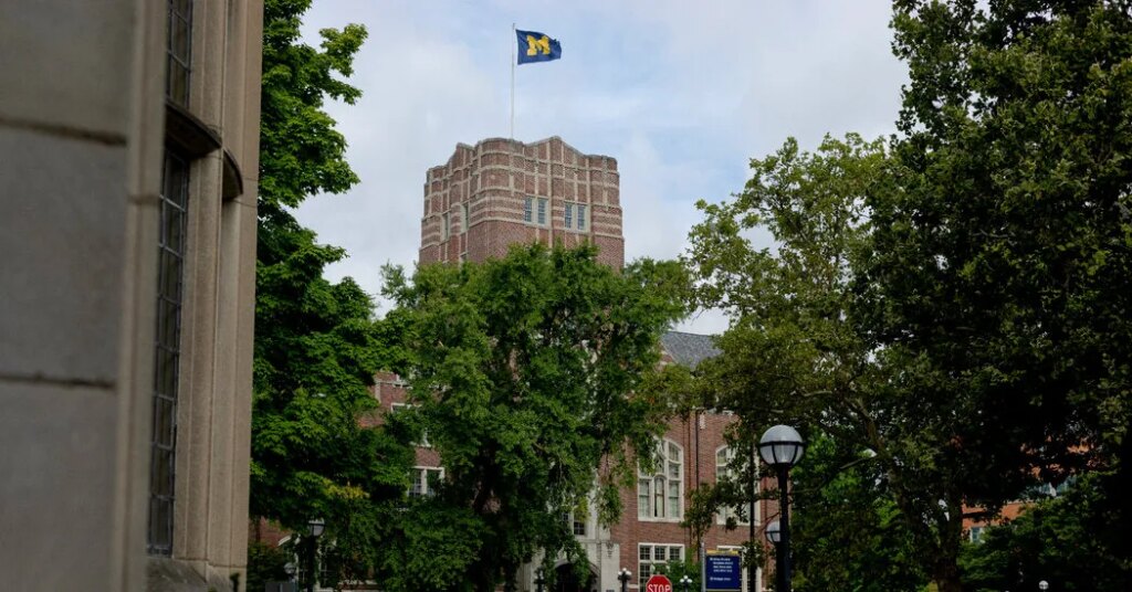 U. of Michigan Halts New Grading Plan After Backlash From Critics