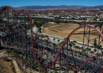 X2, the Troubled California Six Flags Roller Coaster, Reaches Its End