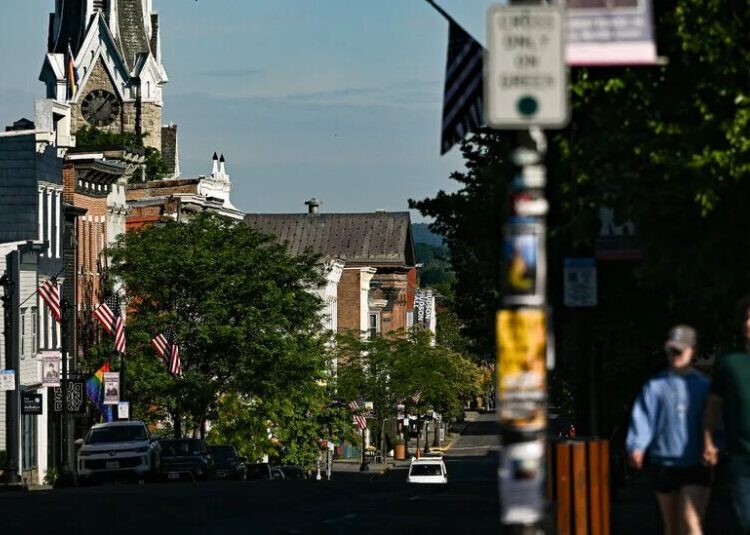 In a Small American City, a Story About Weed Reveals Much More