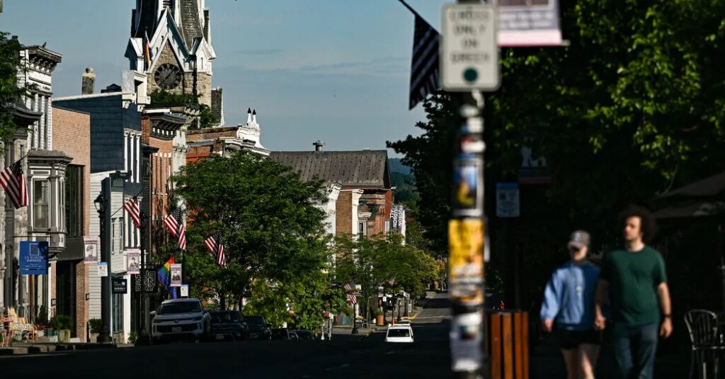 In a Small American City, a Story About Weed Reveals Much More