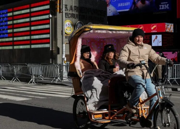 A Move to Quiet Down the Noisy Pedicabs of Midtown