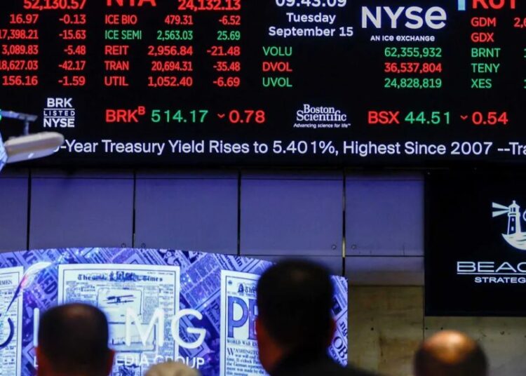 Recession fears fly on Fox Business as host turns on Trump’s war: ‘Playing with fire’