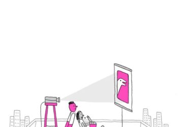 Tiny Love Stories: ‘Close Your Eyes’
