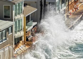A Kelvin Wave Is Heading Toward the California Coast, Bringing Trouble