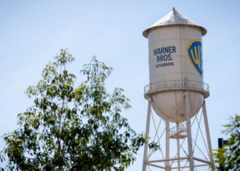 Federal judge allows Paramount-Warner merger to move forward