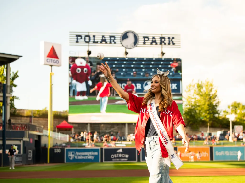 Miss America contestant reveals surprising day job as Massachusetts police officer