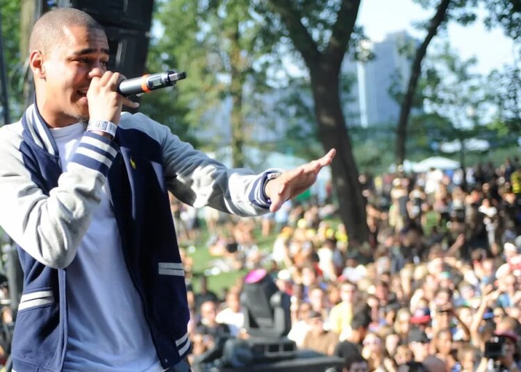 3 Motivating Rap Songs for Anyone Forced To Work Two Jobs