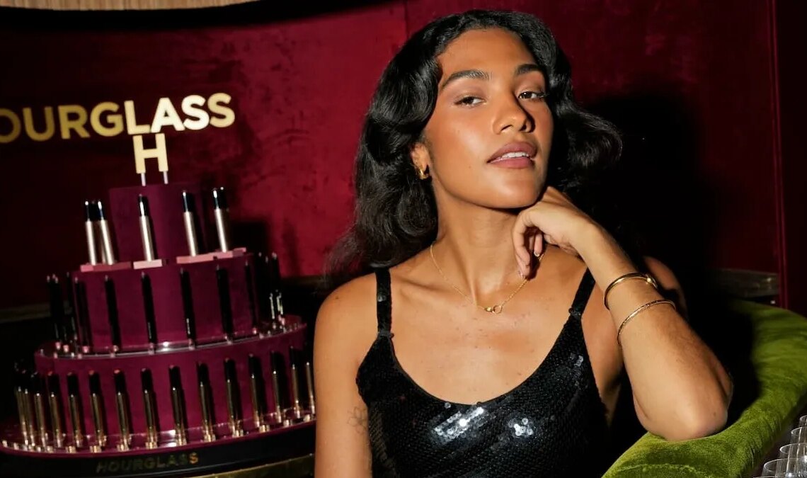 3 R&B Songs That Get Played at Weddings But Definitely Shouldn’t