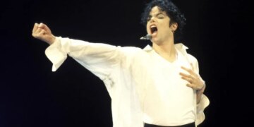 4 90s R&B Classics That’ll Help You Get Through a Breakup
