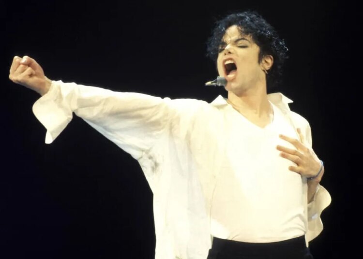 4 90s R&B Classics That’ll Help You Get Through a Breakup