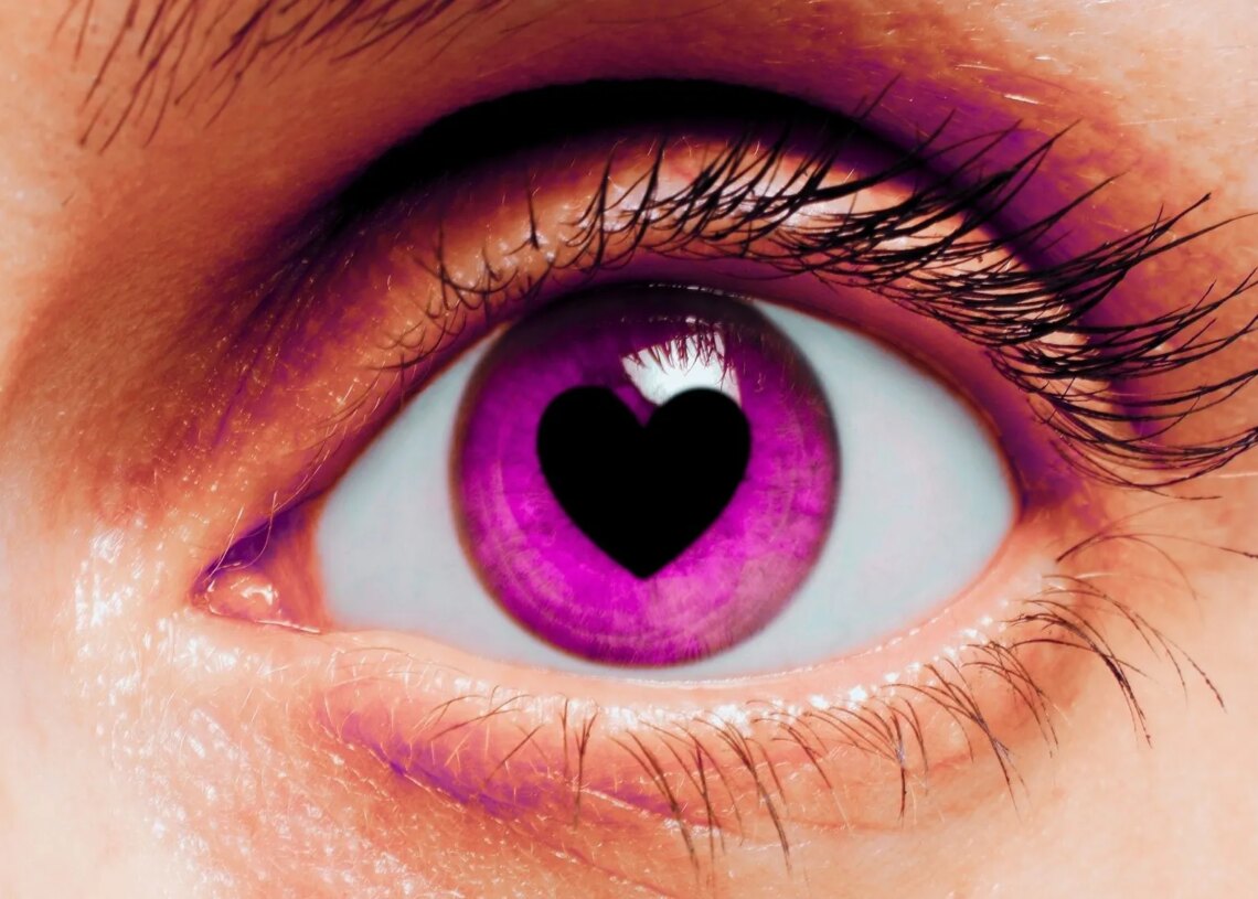5 Non-Physical Traits to Look for in a Partner, According to a Therapist