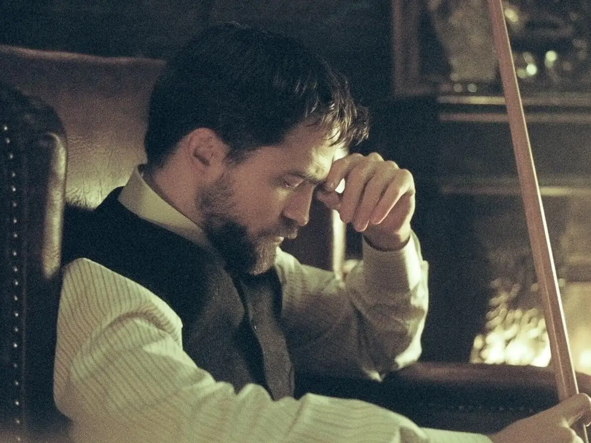 the childhood of a leader