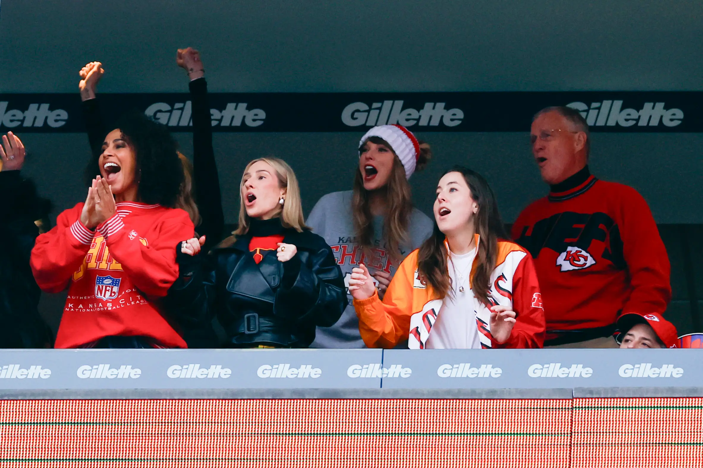 taylor swift chiefs game