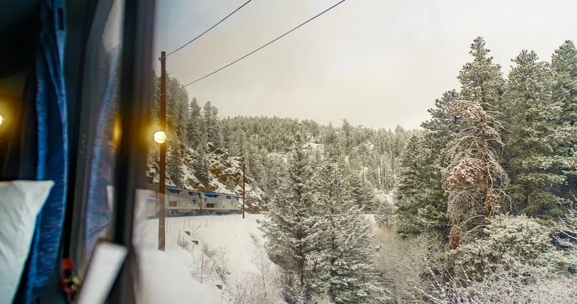I took a 15-hour Amtrak train from Colorado to Utah. Here’s how I spent every hour, from boarding to bedtime.