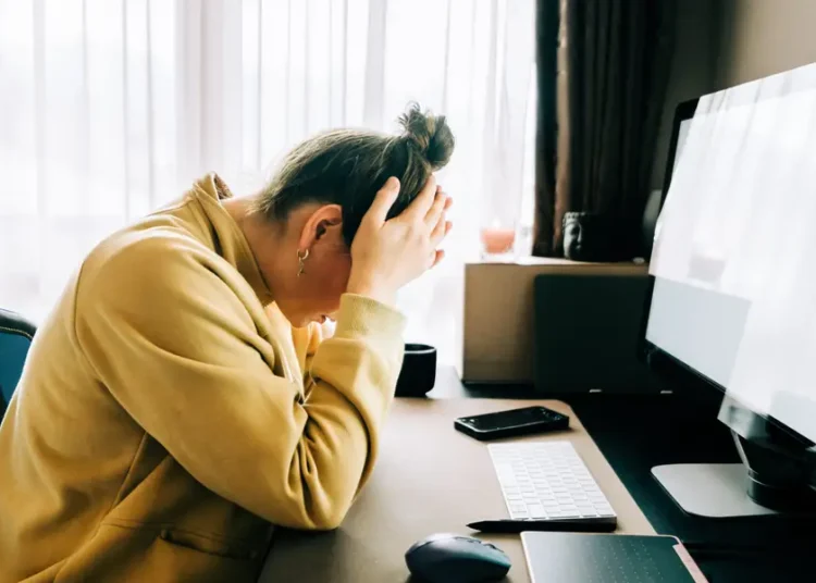 Thinking about taking a mental health leave? Here are the steps to take, according to an employment lawyer.