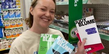 I’m a former teacher. I only splurge on 2 school supplies.