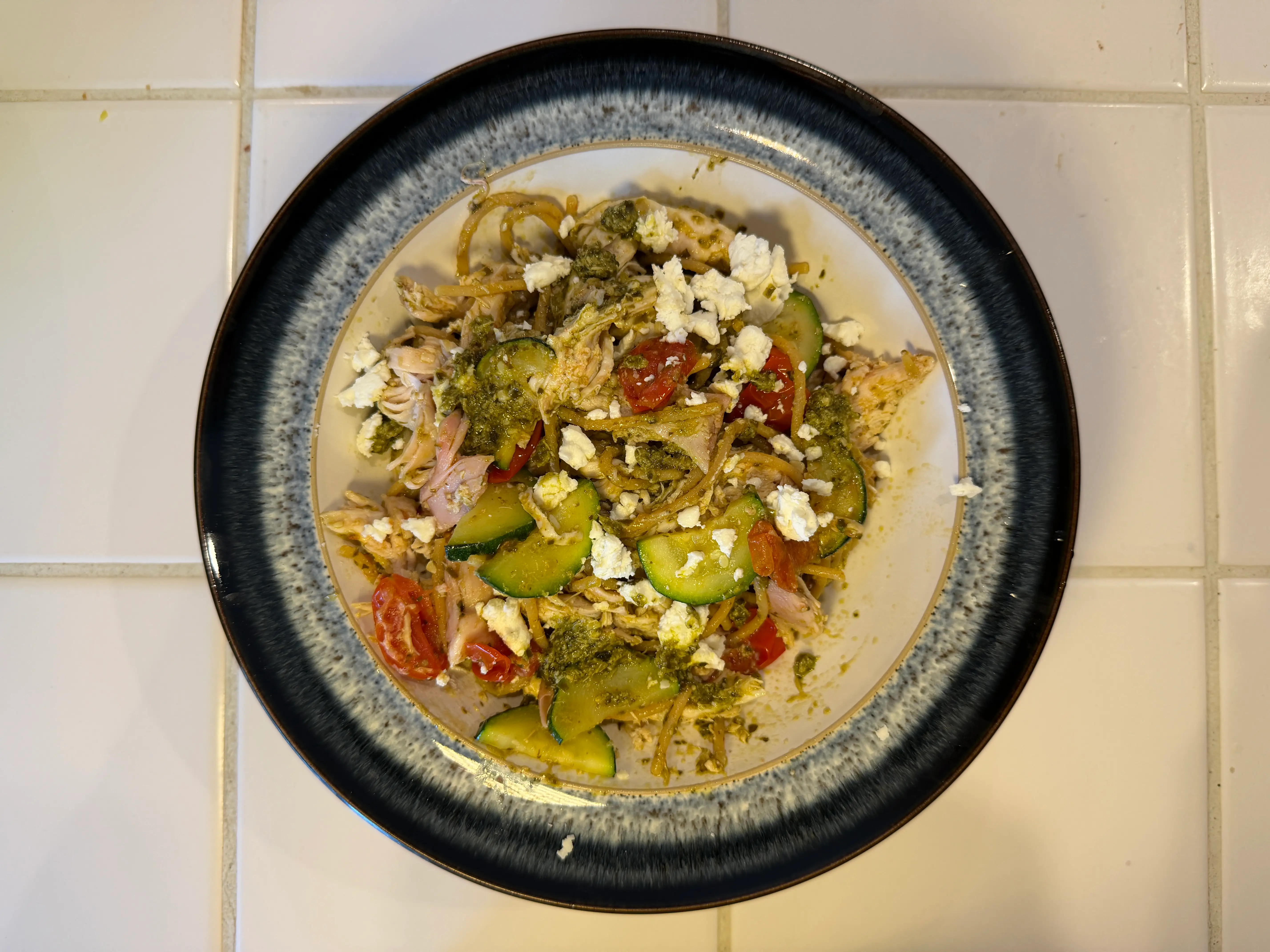 chicken pesto pasta in bowl