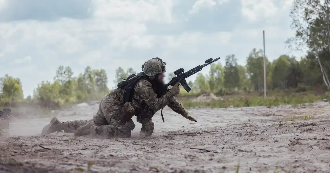 Western training manuals update too slowly to properly prepare Ukrainian troops for a fast-changing battlefield, commander says