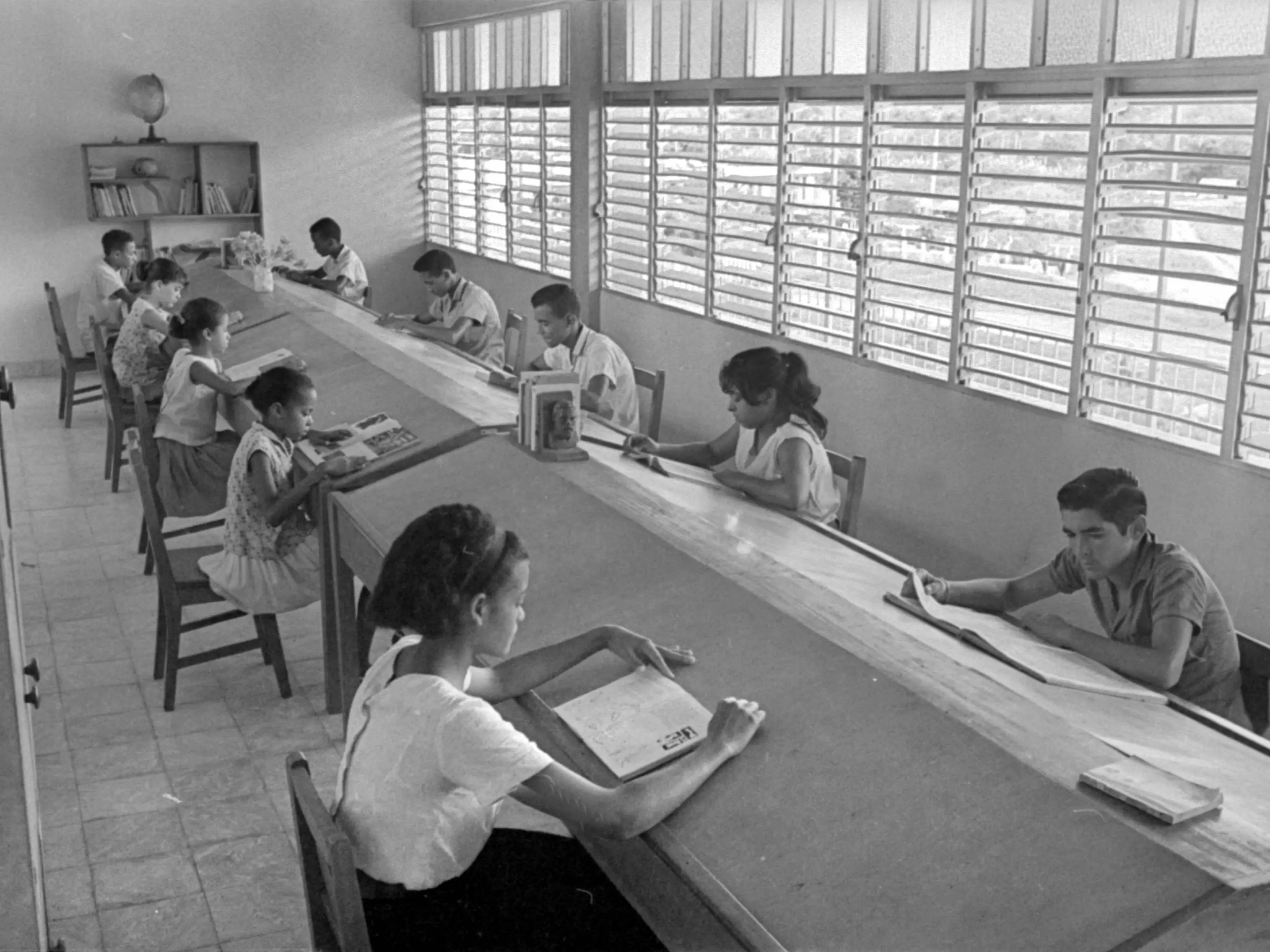 CUBA - CIRCA 1959: Library of Yaguajay (Cuba), about 1960.