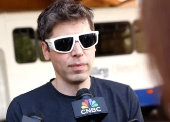 Sam Altman says he doesn’t like smart glasses: ‘I find it very uncomfortable talking to people with a camera and a light’