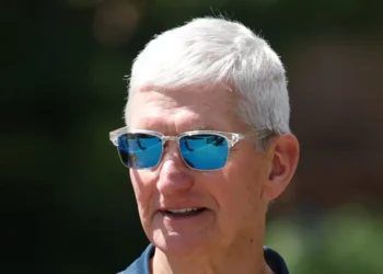 Tim Cook scores $47 million pay deal to stay on as Apple’s chairman