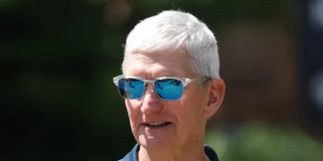 Tim Cook scores $47 million pay deal to stay on as Apple’s chairman