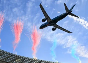 2 planes came shockingly close to crashing into a stadium on live TV. Now investigators are probing the incident.