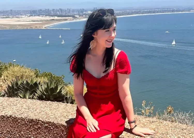 I booked a 5-week trip to visit my long-distance boyfriend. We broke up a month before, but I went anyway.