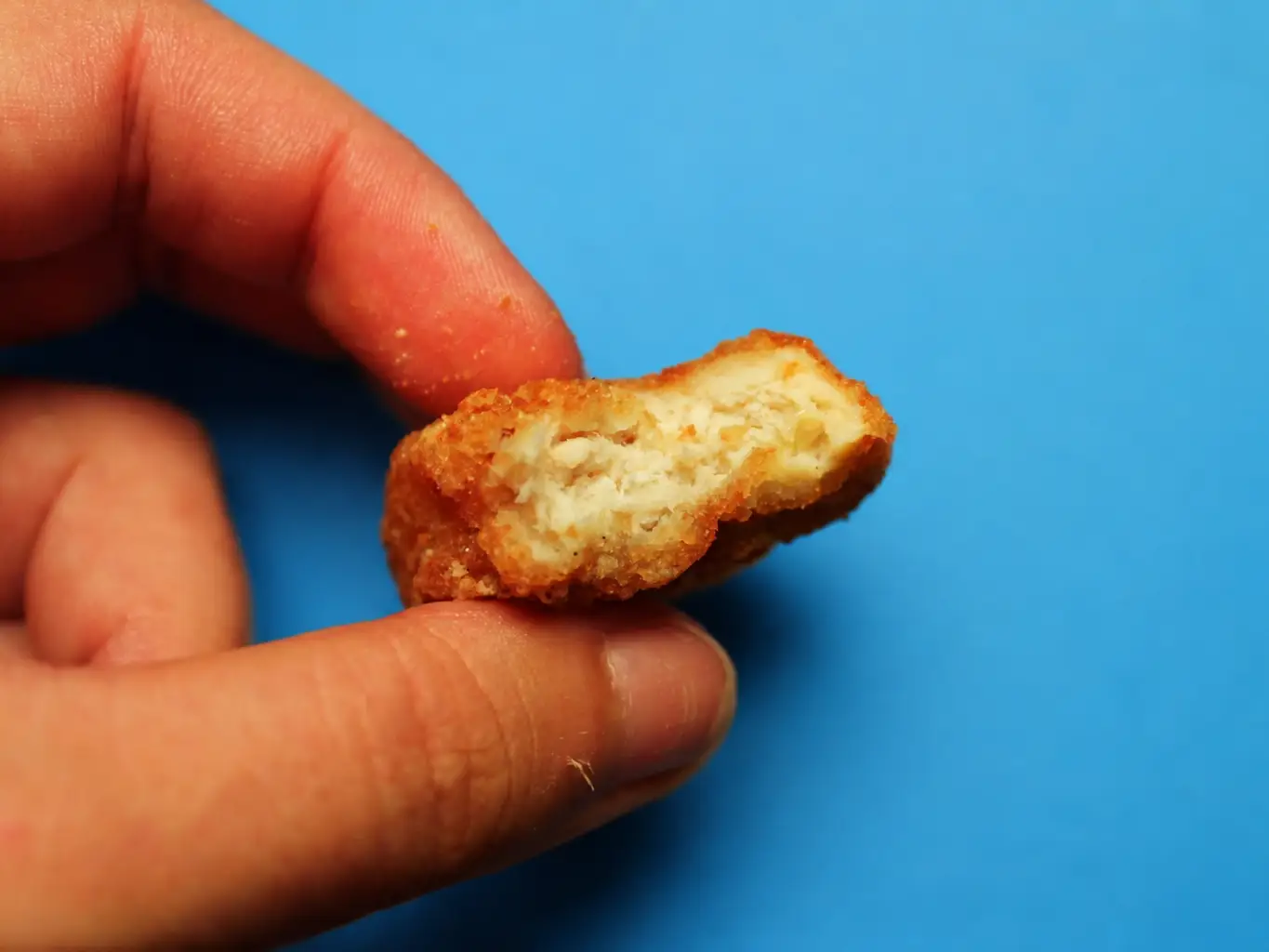 burger king nuggets on a blue background
