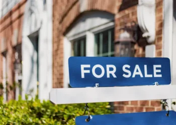 9 startups helping homebuyers and sellers save money on traditional real estate agents