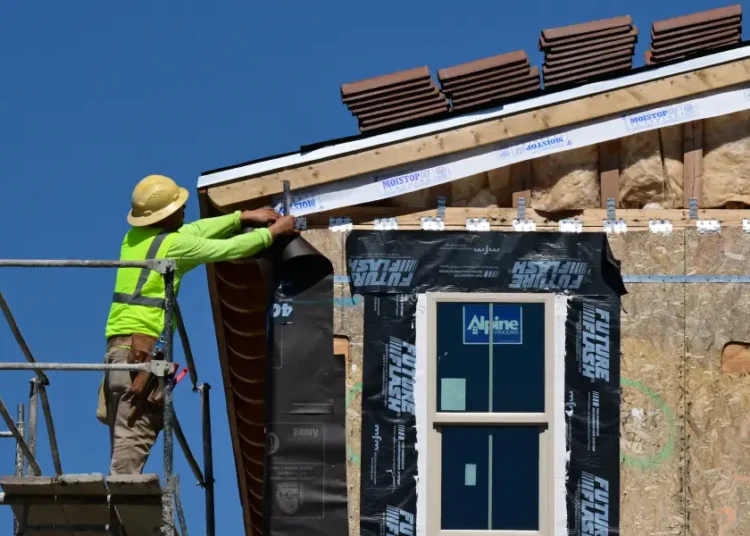 August’s blowout jobs report was good news for blue-collar workers, while white-collar professionals fell behind