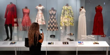 I toured the Obama Presidential Center and saw 12 of Michelle Obama’s best looks, including a $19 Target dress
