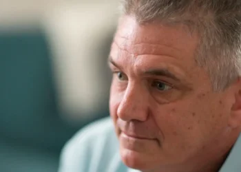 I lost $180,000 in Wall Street retirement savings. Now, I drive Uber and Lyft 75 hours a week.
