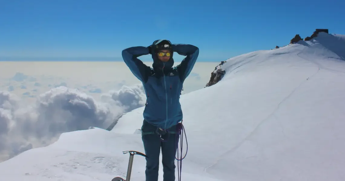 I quit my job and became a travel ‘micro influencer.’ Now I make money leading tours and see the world for free.
