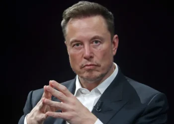 Alex Gibney’s Elon Musk documentary goes for the jugular in these 3 scenes