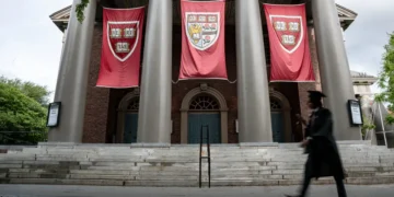 How hard is it to get into the nation’s most selective universities? See the 25 lowest acceptance rates in the US.