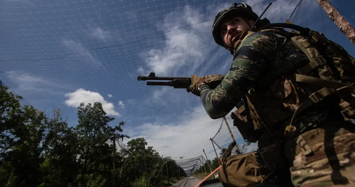 Ukrainian troops can’t easily leave the front for medical care. They want more of it brought to them.