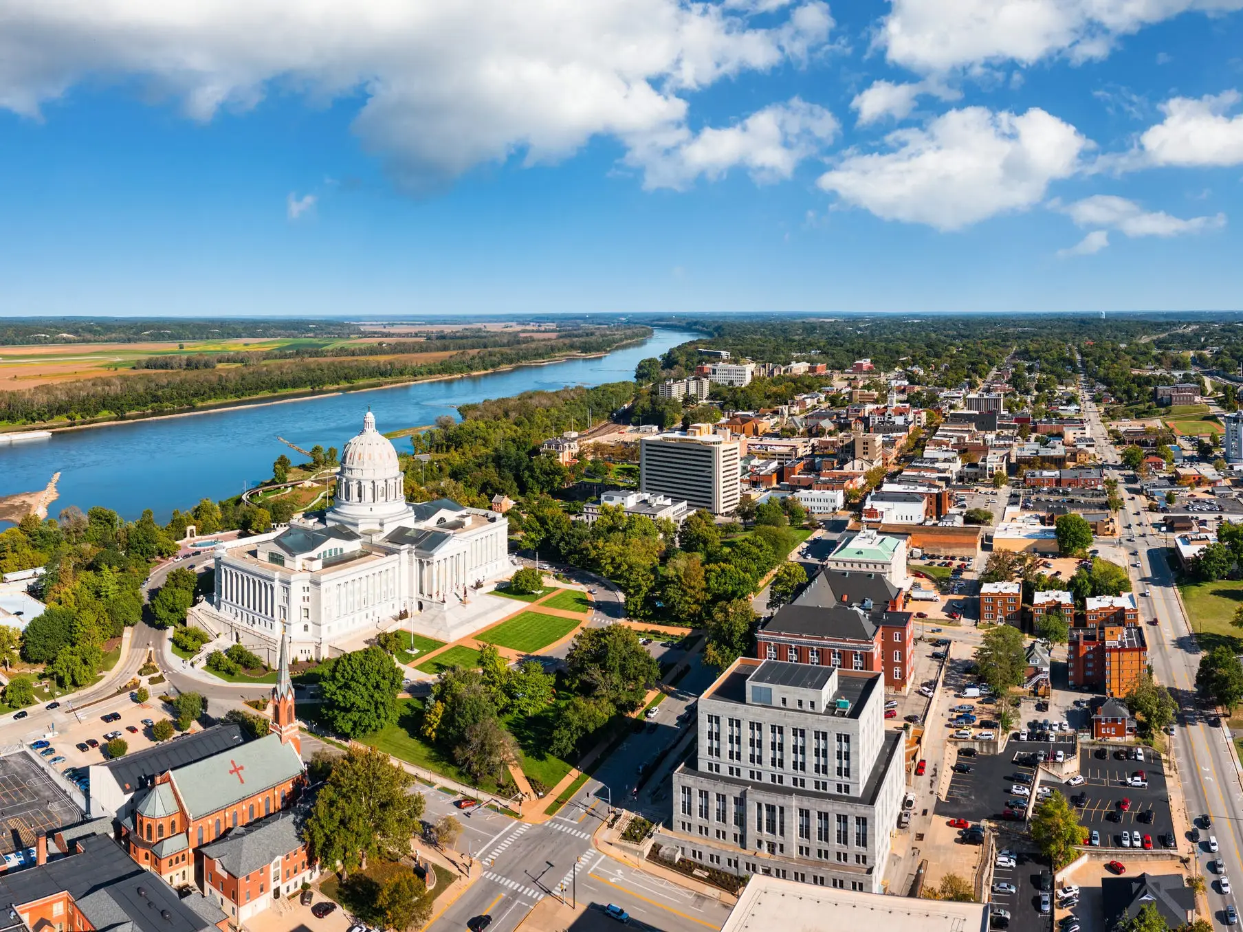 State capitol building in Jefferson City, Missouri.