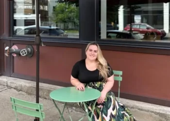 A coffee shop owner used AI to make a menu poster. Then came the angry DMs.