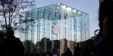 Live Q&A: Apple Store pioneer Ron Johnson talks retail strategy, careers, and lessons from Steve Jobs